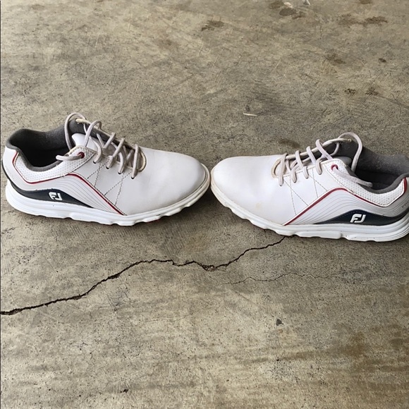 youth golf shoes